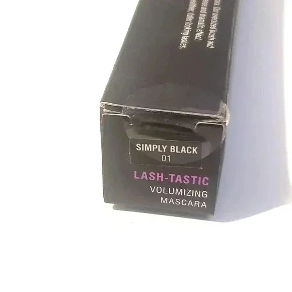 Lisi Volumizing Mascara 01 Simply Black New - Picture 2 of 2